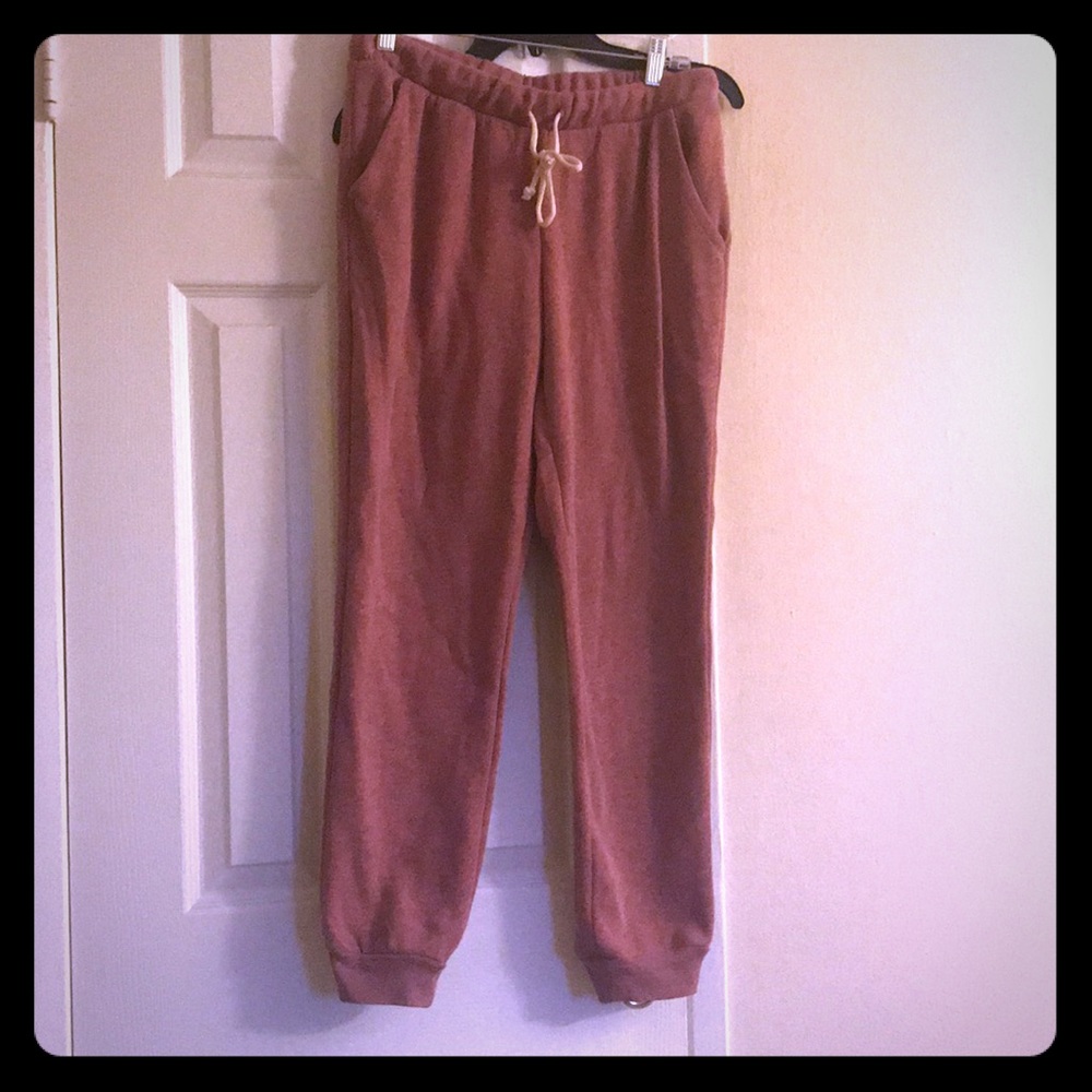 NWOT joggers!
